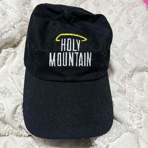 Holy Mountain Black Cap